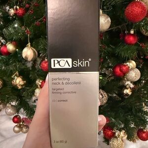 PCA Skin Perfecting Neck & Décolleté Cream
